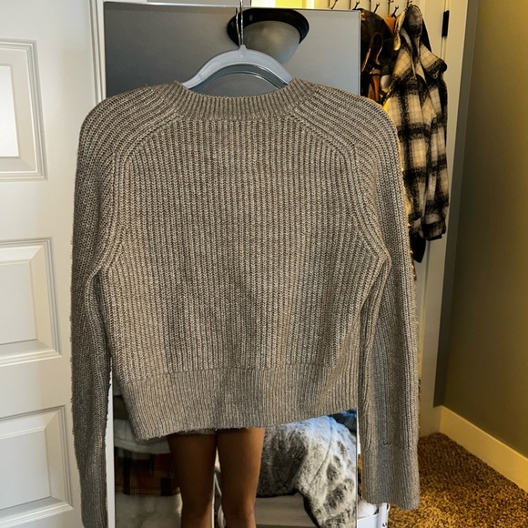 Abercrombie & Fitch pearl button-down cardigan - Picture 9 of 9